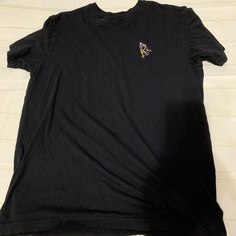 Black Cooke Collective TShirt Praying Hands Rosary